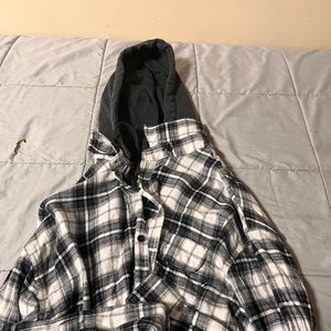 Hooded Black & White Flannel